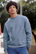 CHAMPION ® REVERSE WEAVE ® GARMENT-DYED CREWNECK SWEATSHIRT - Image 6