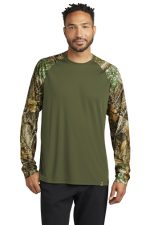 RUSSELL OUTDOORS™ REALTREE® COLORBLOCK PERFORMANCE LONG SLEEVE TEE